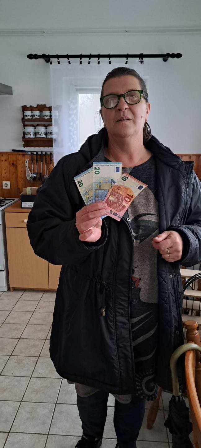 Darivanje Općine Lovinac članovima udruge